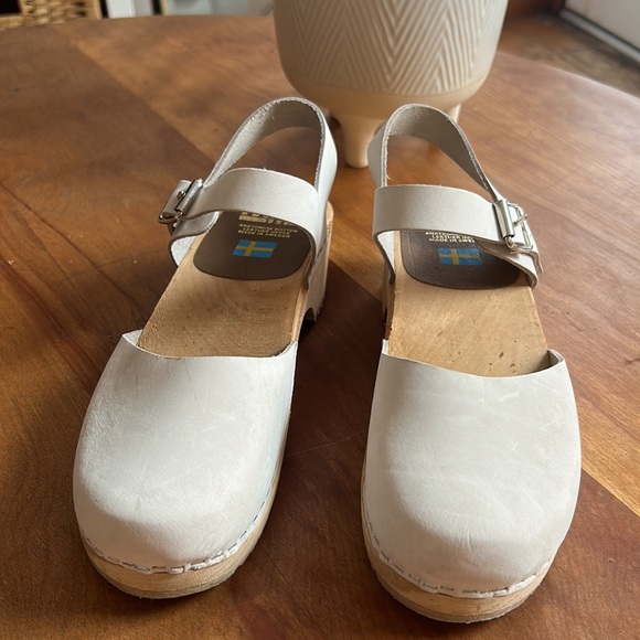 Free People -MIA | Sofia Clogs - Picture 3 of 3